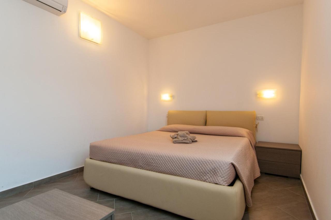 Seahouse 114 Aparthotel Mali Lošinj Екстериор снимка